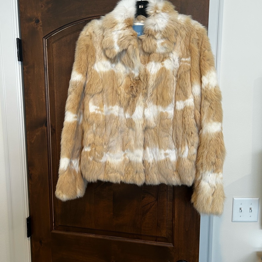 Nine West Tan and White Teddy Jacket with Rounded Collar